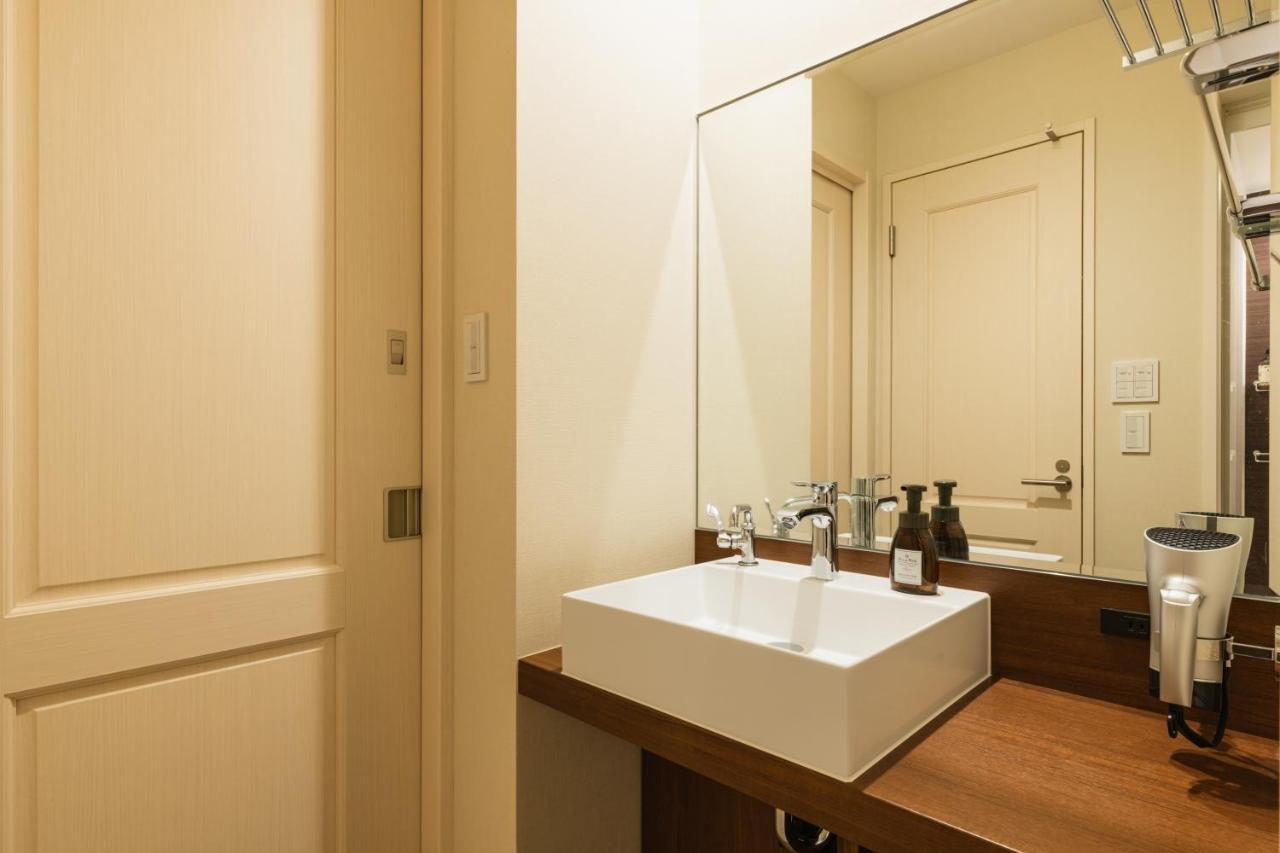 Grand Base Hakata-I Aparthotel ฟูกุโอกะ ภายนอก รูปภาพ